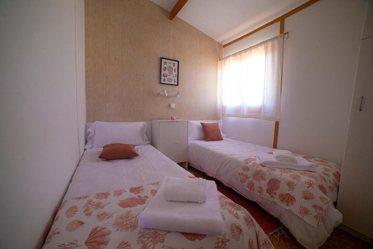 Las Casitas De Guadamur ภายนอก รูปภาพ